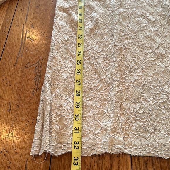 Dress - Picture 5 of 8